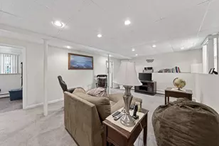 2 Garner Ave, Johnston, RI 02919 - Photo 37