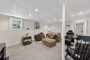 2 Garner Ave, Johnston, RI 02919 - Photo 31