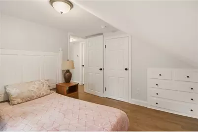 88 Grove Avenue, East Providence, RI 02914 - Photo 27