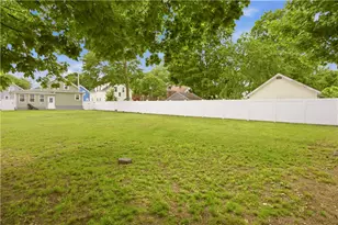 88 Grove Ave, East Providence, RI 02914 - Photo 31