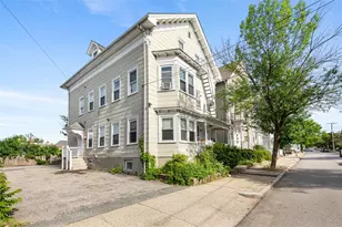 138 Garden St, Pawtucket, RI 02860 - Photo 1