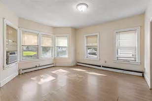 138 Garden St, Pawtucket, RI 02860 - Photo 17