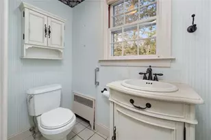 555 Great Rd, Lincoln, RI 02865 - Photo 17