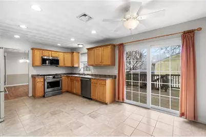25 Plaza Street, Cranston, RI 02920 - Photo 13