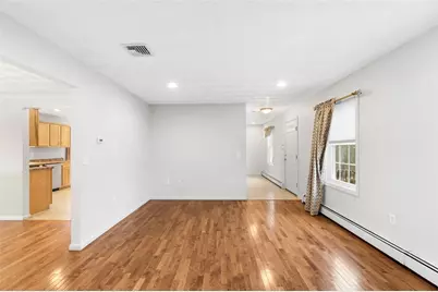 25 Plaza Street, Cranston, RI 02920 - Photo 7