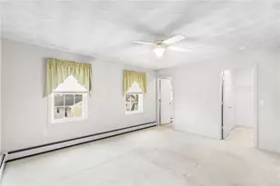 25 Plaza St, Cranston, RI 02920 - Photo 19