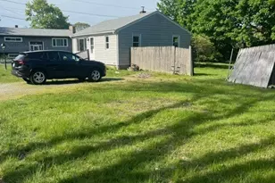 55 Overlook Rd, Narragansett, RI 02882 - Photo 5