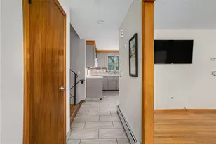 34 Grandview Dr, West Warwick, RI 02893 - Photo 13