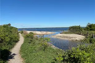 10 Nayatt Rd, Barrington, RI 02806 - Photo 7