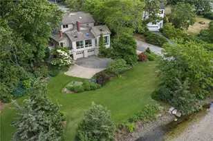 10 Nayatt Rd, Barrington, RI 02806 - Photo 35
