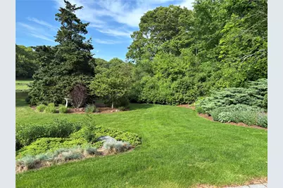 10 Nayatt Road, Barrington, RI 02806 - Photo 11