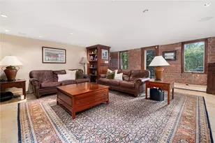 10 Nayatt Rd, Barrington, RI 02806 - Photo 15