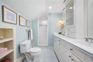 10 Nayatt Rd, Barrington, RI 02806 - Photo 27