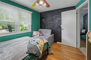 25 Walker Rd, Warwick, RI 02889 - Photo 19