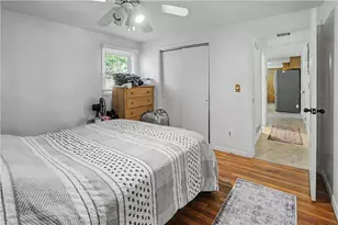 25 Walker Rd, Warwick, RI 02889 - Photo 17