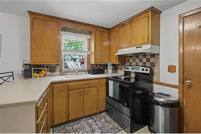 25 Walker Road, Warwick, RI 02889 - Photo 9