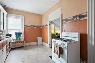 274 Harris Ave, Woonsocket, RI 02895 - Photo 31