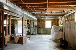 1015 Atwood Ave, Johnston, RI 02919 - Photo 15