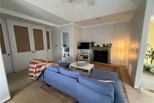 107 John St, Newport, RI 02840 - Photo 7