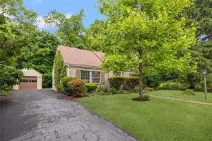 35 New Clark Rd, Cumberland, RI 02864 - Photo 5