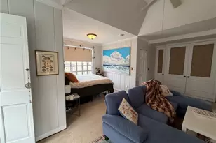 107 John St, Newport, RI 02840 - Photo 3