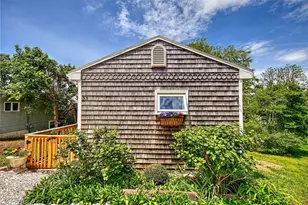 33 W Main Rd, Little Compton, RI 02837 - Photo 3