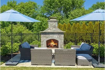1048 Ocean Road Road, Narragansett, RI 02882 - Photo 5