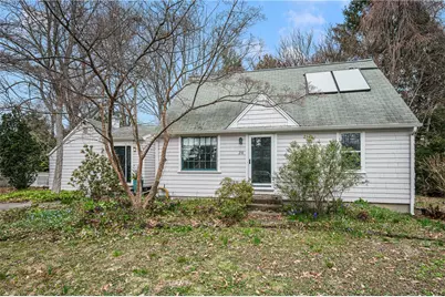 210 Pleasant Street, Seekonk, MA 02771 - Photo 5