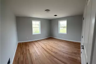 124 Birch Swamp Rd, Warren, RI 02885 - Photo 7
