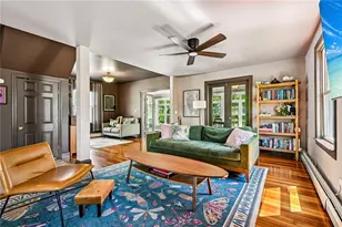 1061 Narragansett Blvd, Cranston, RI 02905 - Photo 7