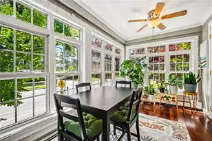 1061 Narragansett Blvd, Cranston, RI 02905 - Photo 3