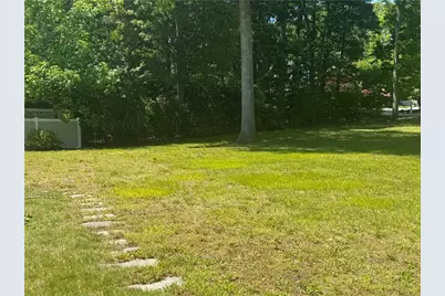 11 Maplecrest Drive, Smithfield, RI 02828 - Photo 3
