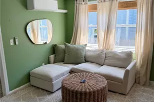 3 Clinton St, Newport, RI 02840 - Photo 3