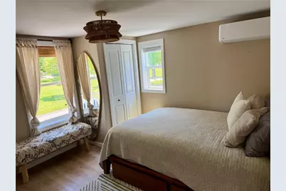 3 Clinton Street #A, Newport, RI 02840 - Photo 5