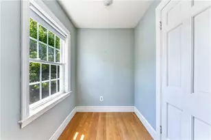 172 Hoyt Ave., East Providence, RI 02916 - Photo 23