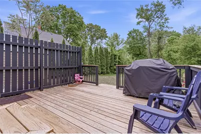 224 Francis Avenue, North Providence, RI 02904 - Photo 35