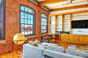 14 Imperial Pl, Providence, RI 02903 - Photo 11