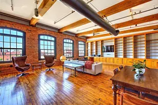 14 Imperial Pl, Providence, RI 02903 - Photo 9