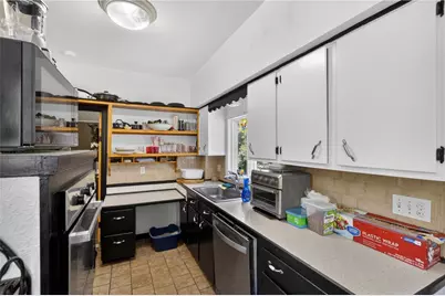 34 Appleton Avenue, Pawtucket, RI 02860 - Photo 23