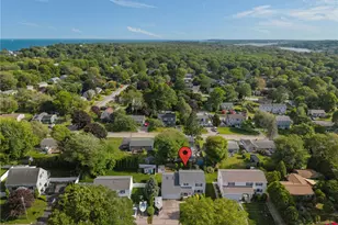 40 Conanicus Rd, Narragansett, RI 02882 - Photo 5