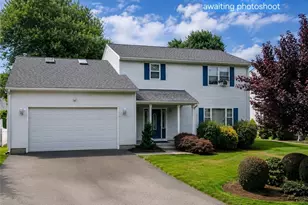 40 Conanicus Rd, Narragansett, RI 02882 - Photo 1