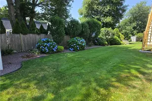 40 Conanicus Rd, Narragansett, RI 02882 - Photo 43