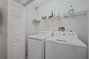 40 Conanicus Rd, Narragansett, RI 02882 - Photo 27