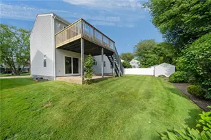 40 Conanicus Rd, Narragansett, RI 02882 - Photo 9