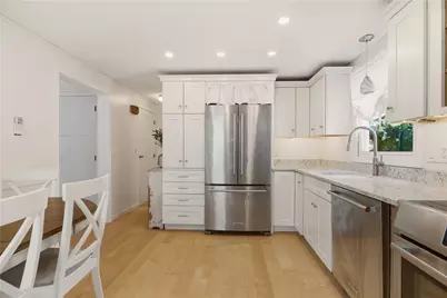 13 Tilley Avenue, Newport, RI 02840 - Photo 33