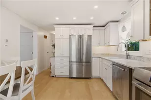 13 Tilley Ave, Newport, RI 02840 - Photo 33