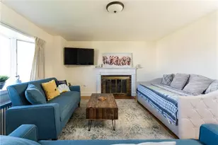 95 Douglas Ave, Portsmouth, RI 02871 - Photo 11