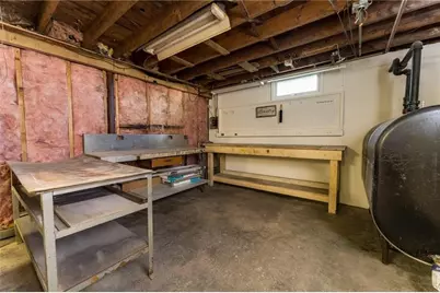 95 Douglas Avenue, Portsmouth, RI 02871 - Photo 21