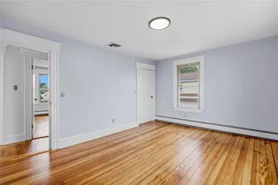17 Woodward Avenue, East Providence, RI 02914 - Photo 21
