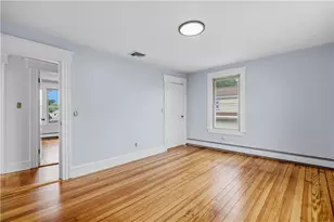 17 Woodward Ave, East Providence, RI 02914 - Photo 21